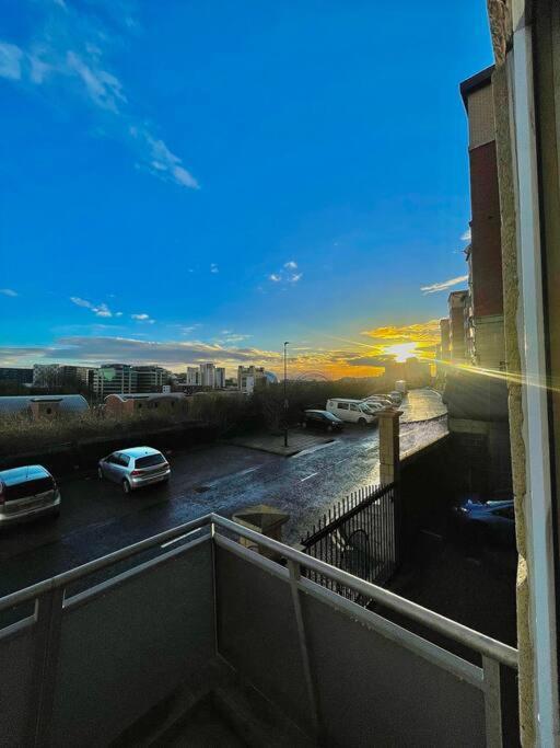 Stunning Flat By Quayside With Balcony!! Leilighet Newcastle upon Tyne Eksteriør bilde
